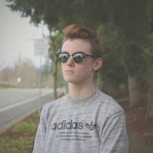 Meet your Posher, Riley